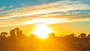 Sun protection warning issued as temperatures soar