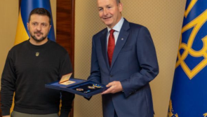 'An honour' - President Zelensky presents T&aacute;naiste with award for services to Ukraine