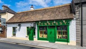 PICTURES: One of Ireland's prettiest pubs with thatched roof for sale for &euro;440,000