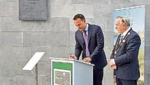 Leo Varadkar hails 'great Limerick woman' Dolores O'Riordan as he signs condolence book