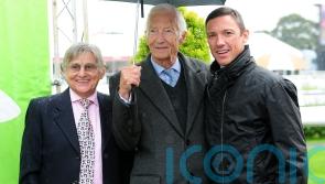 Carson and Dettori pay tribute to &lsquo;iconic&rsquo; Lester Piggott