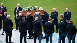 Thousands pay respects to &lsquo;great&rsquo; Phil Bennett at former Wales star&rsquo;s funeral