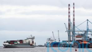 Cross-border trade continues to soar, figures show