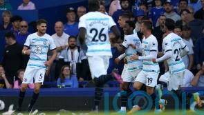 Jorginho keeps his cool from the spot to give Chelsea winning start at Everton