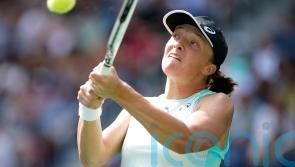 Iga Swiatek battles back to beat Jule Niemeier and reach US Open quarter-finals