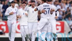 Ollie Robinson leads England charge as third Test begins after tributes to Queen