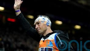 Kevin Sinfield ends ultra marathon challenge to raucous reception