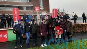 Impervious impresses with cosy Cork triumph