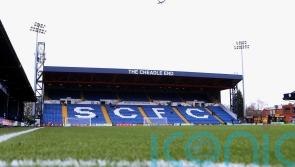 Play-off hopefuls Stockport and Bradford play out goalless draw