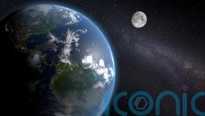 &lsquo;City killer&rsquo; asteroid to pass between Earth and moon&rsquo;s orbit