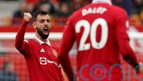 Bruno Fernandes strike boosts Man Utd&rsquo;s top-four hopes and ends Aston Villa run