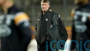 Tony Smith praises Hull FC for battling through the gloom to beat Wigan