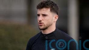 Manchester United make improved bid of up to &pound;50m for Chelsea&rsquo;s Mason Mount