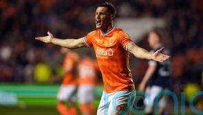 Swansea sign striker Jerry Yates from Blackpool