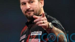 Jonny Clayton wins thriller against Luke Humphries to make Blackpool final