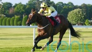 Elite Status gets back on track with cosy Deauville win