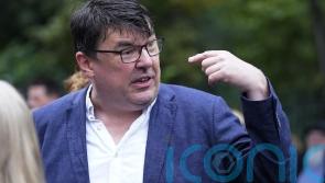 Graham Linehan lauds Richard Ayoade and Jonathan Ross&rsquo;s bravery in backing  him