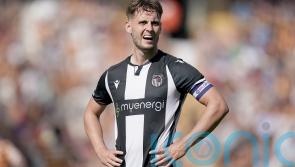 Grimsby return to winning ways against Barrow