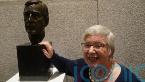 Bronze bust of David Trimble unveiled at Irish parliament
