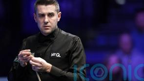 Mark Selby thrashes Ronnie O&rsquo;Sullivan to end world number one&rsquo;s unbeaten run