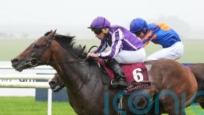 London towers over Curragh Cup rivals late in the day