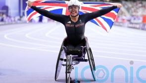 Hannah Cockroft cruises to her eighth Paralympic title in women&rsquo;s T34 100m final