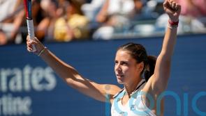 Emma Navarro finishes strongly to beat Paula Badosa in US Open quarter-final