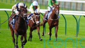 Sirona eases through to secure smooth success