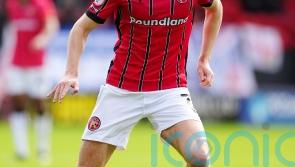 Chesterfield hit back twice to deny Walsall