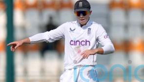 England struggle for inspiration as Pakistan pile on the runs in Multan