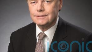 Mourners gather for funeral of &lsquo;journalistic giant&rsquo; David Davin-Power