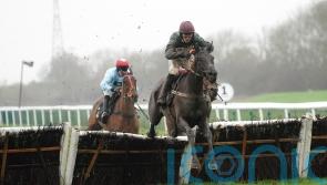 Pauling retains full faith in Handstands