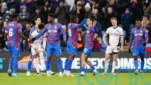 Early Eberechi Eze strike sends Crystal Palace through to round four
