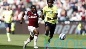 Southampton equal Derby&rsquo;s 11-point total with late draw at West Ham