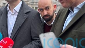 Hayes apologises for wearing &lsquo;brown makeup&rsquo; in Obama impersonation