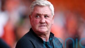 Steve Bruce hails Blackpool&rsquo;s squad strength after last-gasp win