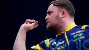 Luke Littler fights off Ross Smith to reach quarter-finals of World Masters