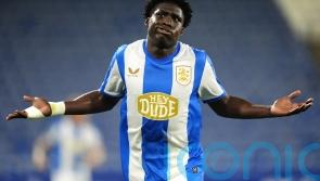 Huddersfield leave it late as point preserves Liam Manning&rsquo;s unbeaten start