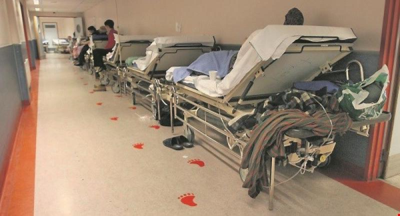 INMO urges politicians to directly intervene in trolley crisis as over 650 wait for beds