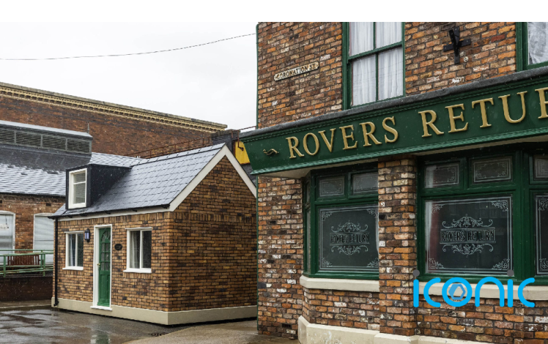 'Tears of joy rather than misery' - What to expect in Corrie Christmas episode
