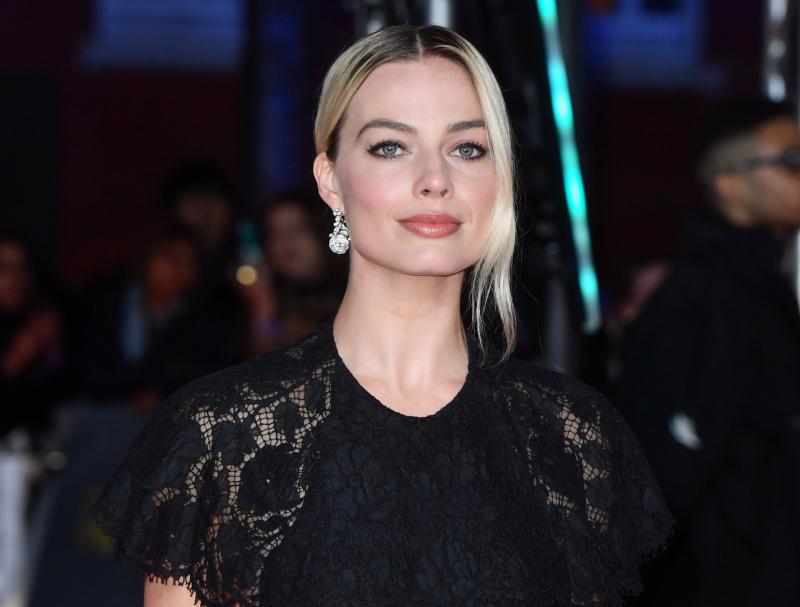 Movie star to join Kylie and Jason Donovan for Neighbours' finale