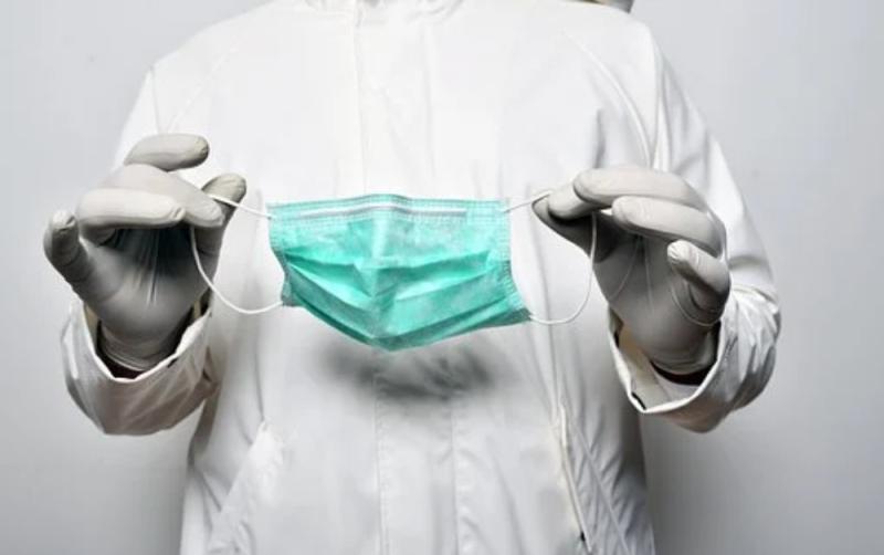 Hospital numbers for Covid-19 patients remain low, despite slight increase