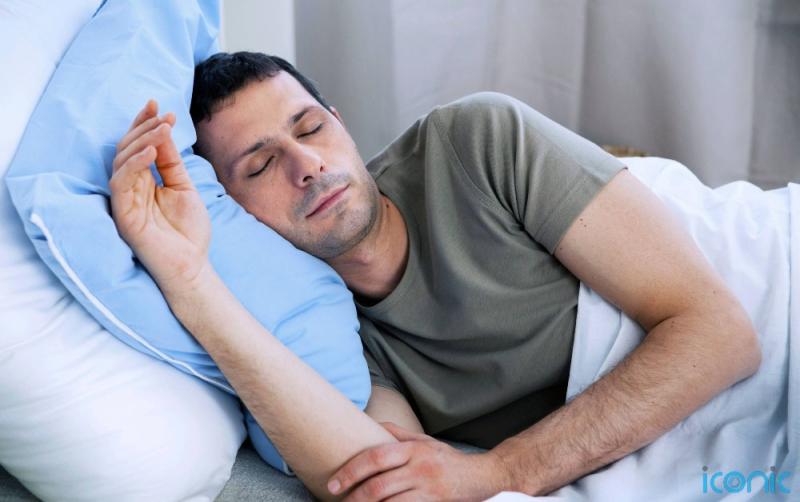 'The importance of sleep' - New study suggests people who sleep well are less at risk of stroke 