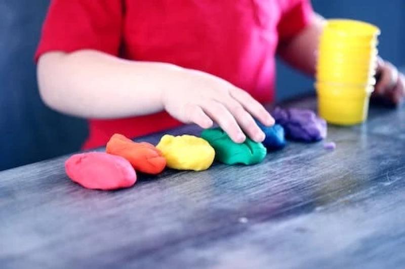 SDLP calls for emergency childcare scheme