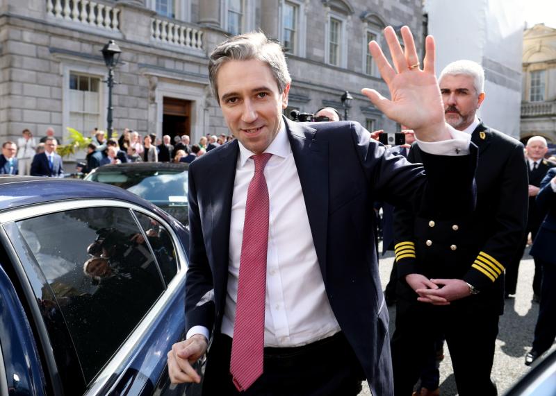 Strong reactions online to Taoiseach Simon Harris' new social media bio