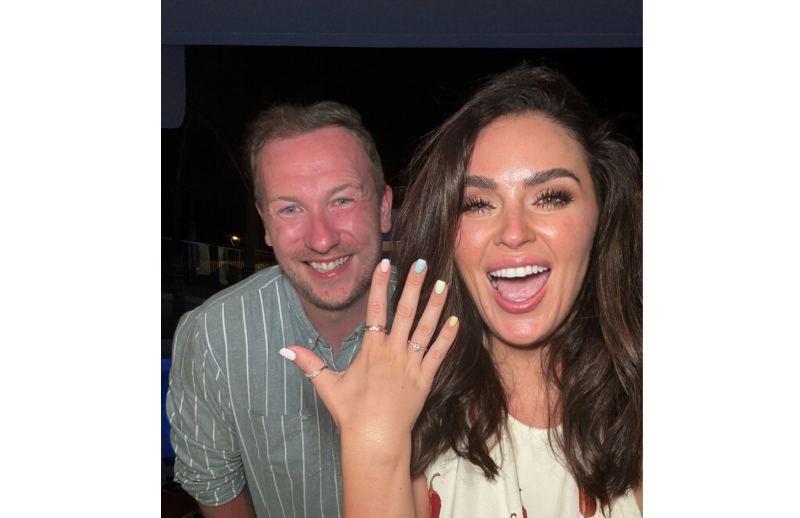 RT&Eacute; presenter Laura Fox announces engagement to long-term boyfriend