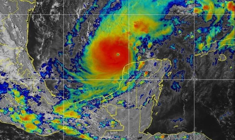 Irish weather forecaster's update on 300kph killer Hurricane Milton heading for US