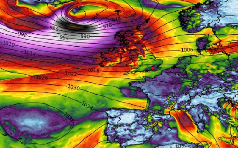 Met &Eacute;ireann issues pre-Christmas storm warning with brutal conditions to hit Ireland