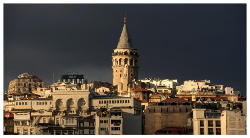 Ryanair issue important warning to Irish citizens travelling to popular hotspot