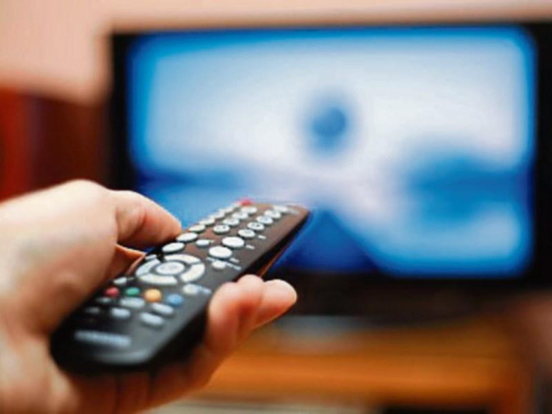 Would you pay the TV licence fee if it is increased to &euro;320?